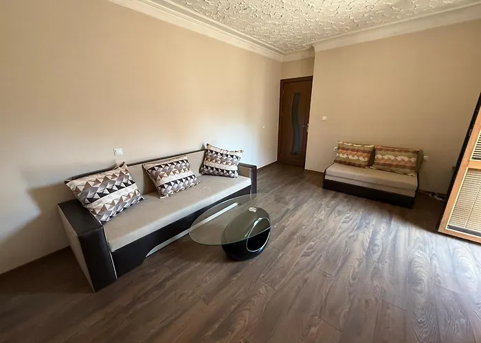 Central Apartments Pleven شقة بليفين